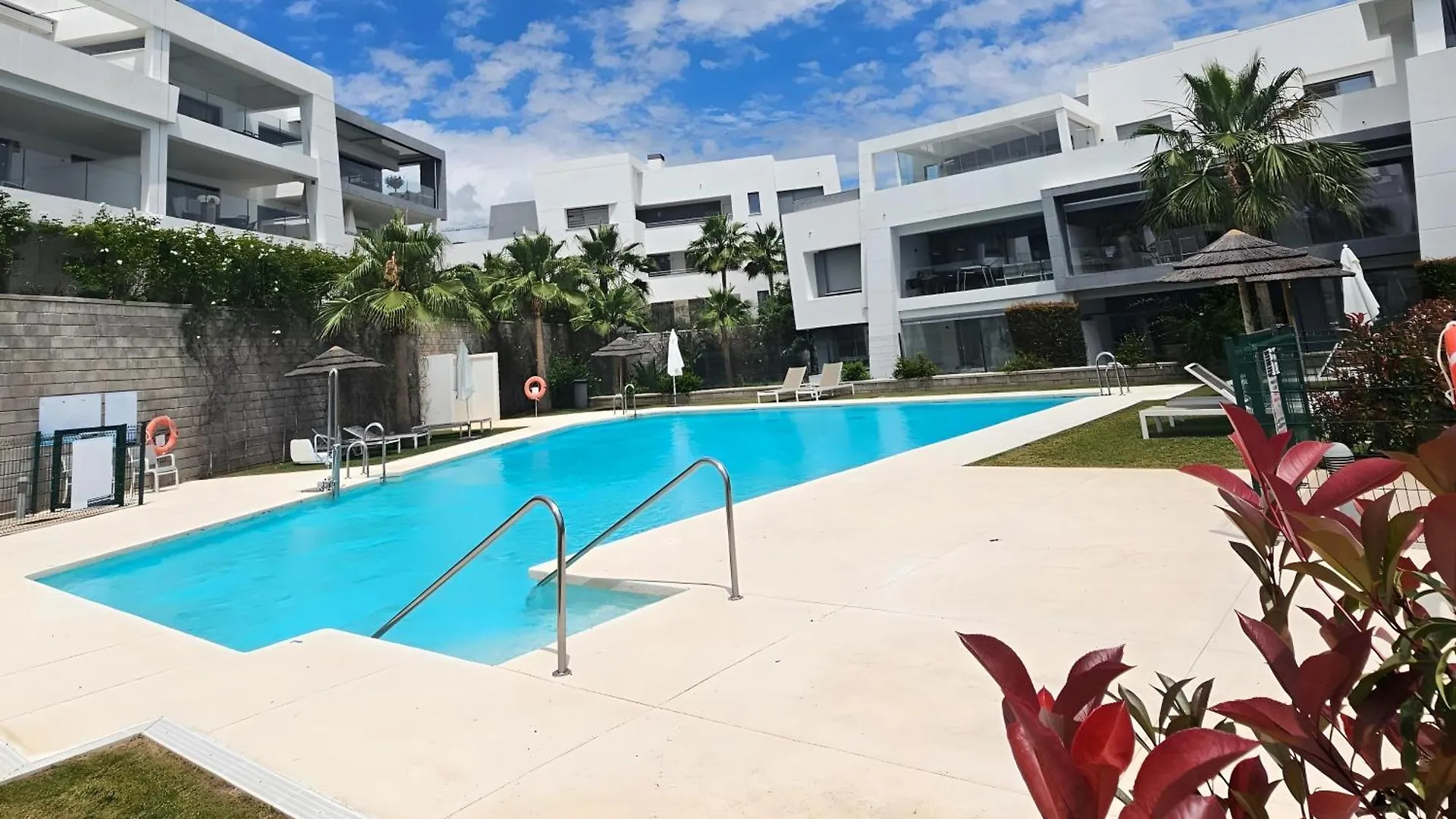 Vanian Village Dream Getaway By Lica Homes Estepona Hiszpania